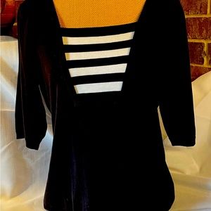 Bob Mackie Wearable Art Lightweight Sweater Top